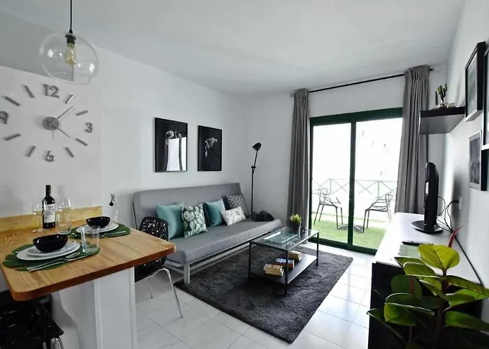 Holyhome Grey 204 아파트 *